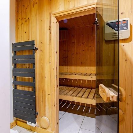 Appartement En Chalet Individuel Sauna Piscine Вальменье Экстерьер фото