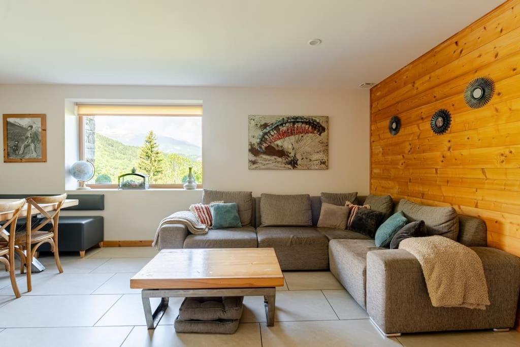 Appartement En Chalet Individuel Sauna Piscine Вальменье Экстерьер фото
